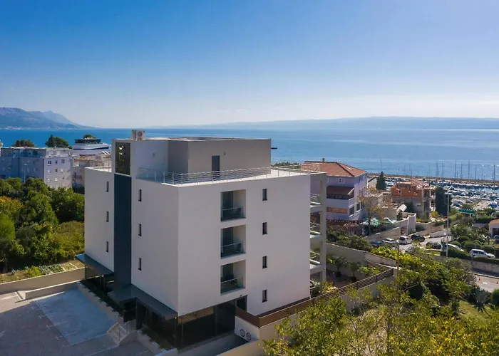 Ellure Luxury Suites