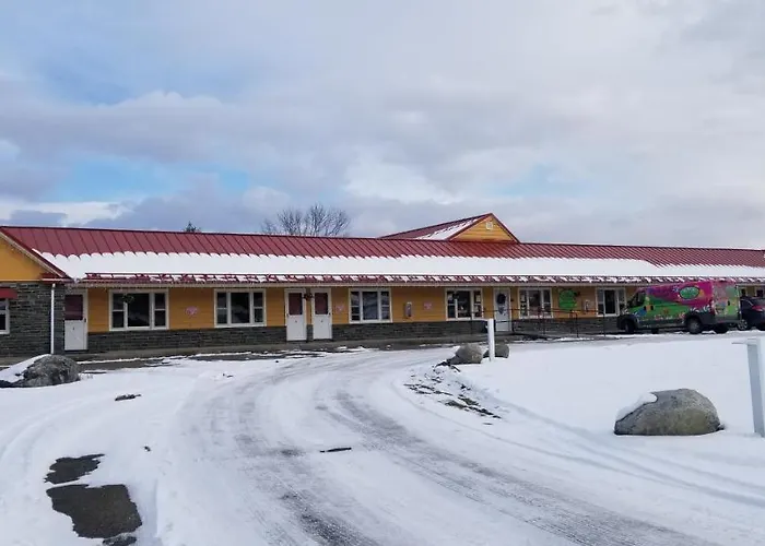 Middlebury Sweets Motel
