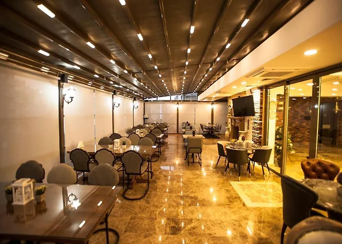 Lion Park Suites & Residence Hotel