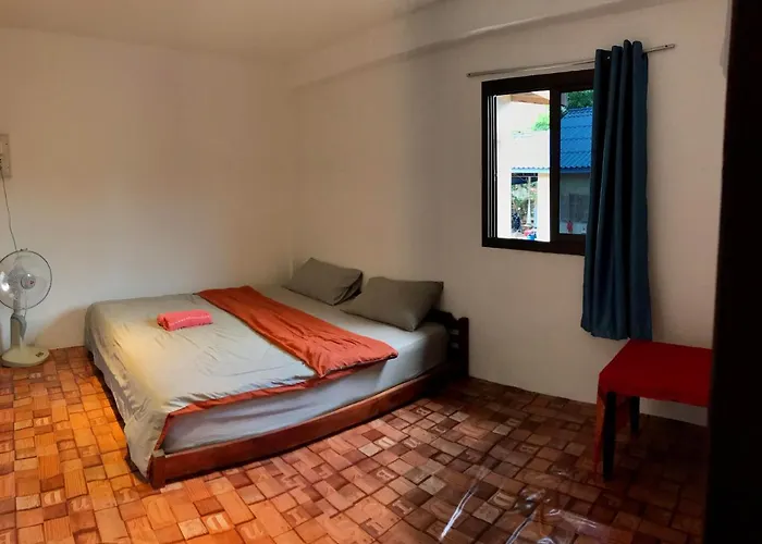 Outland Hostel Vang Vieng