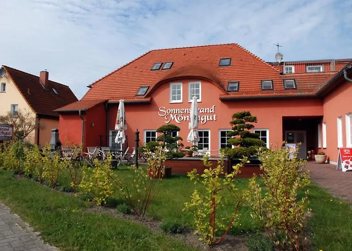 Das kleine Hotel und Ferienwohnungen auf Mönchgut!