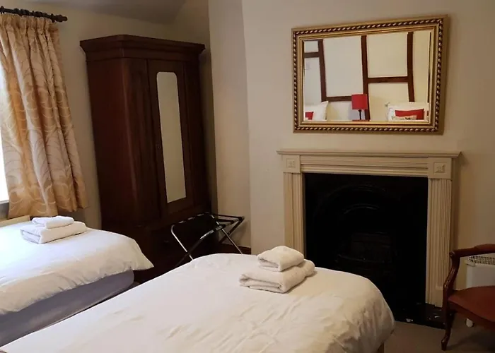 Ludlow Hotels