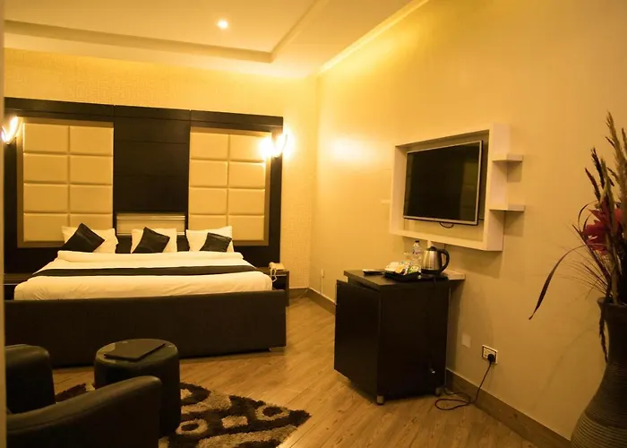 Morzi Hotel & Suites
