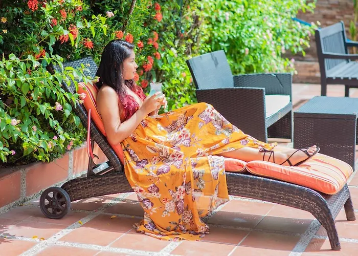Windjammer International Cuisine & Comfort Inn