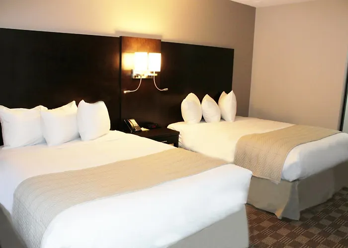 Days Inn & Suites By Wyndham North Bay Downtown