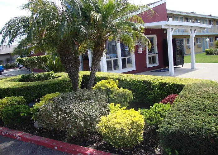 Oasis Inn Sacramento- Elk Grove