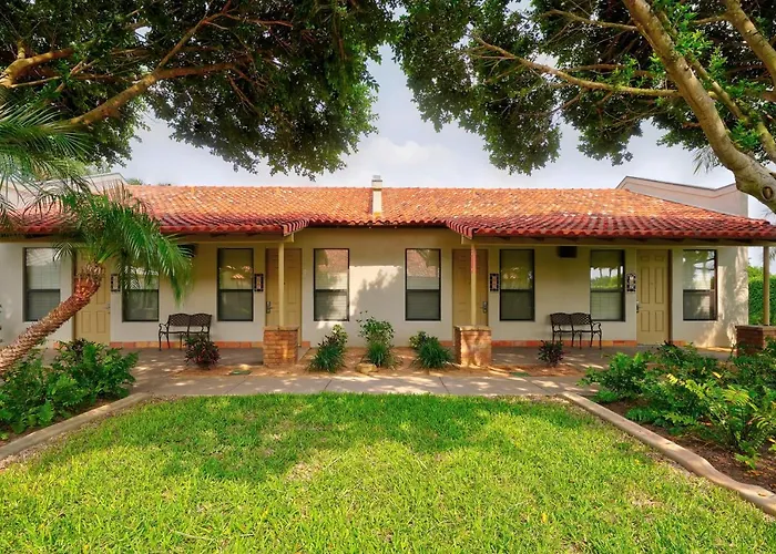 The Bungalows On Shary