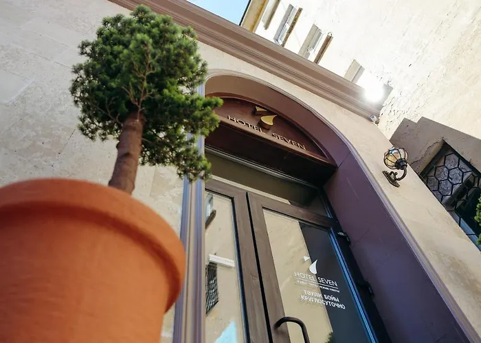 7 Boutique Hotel